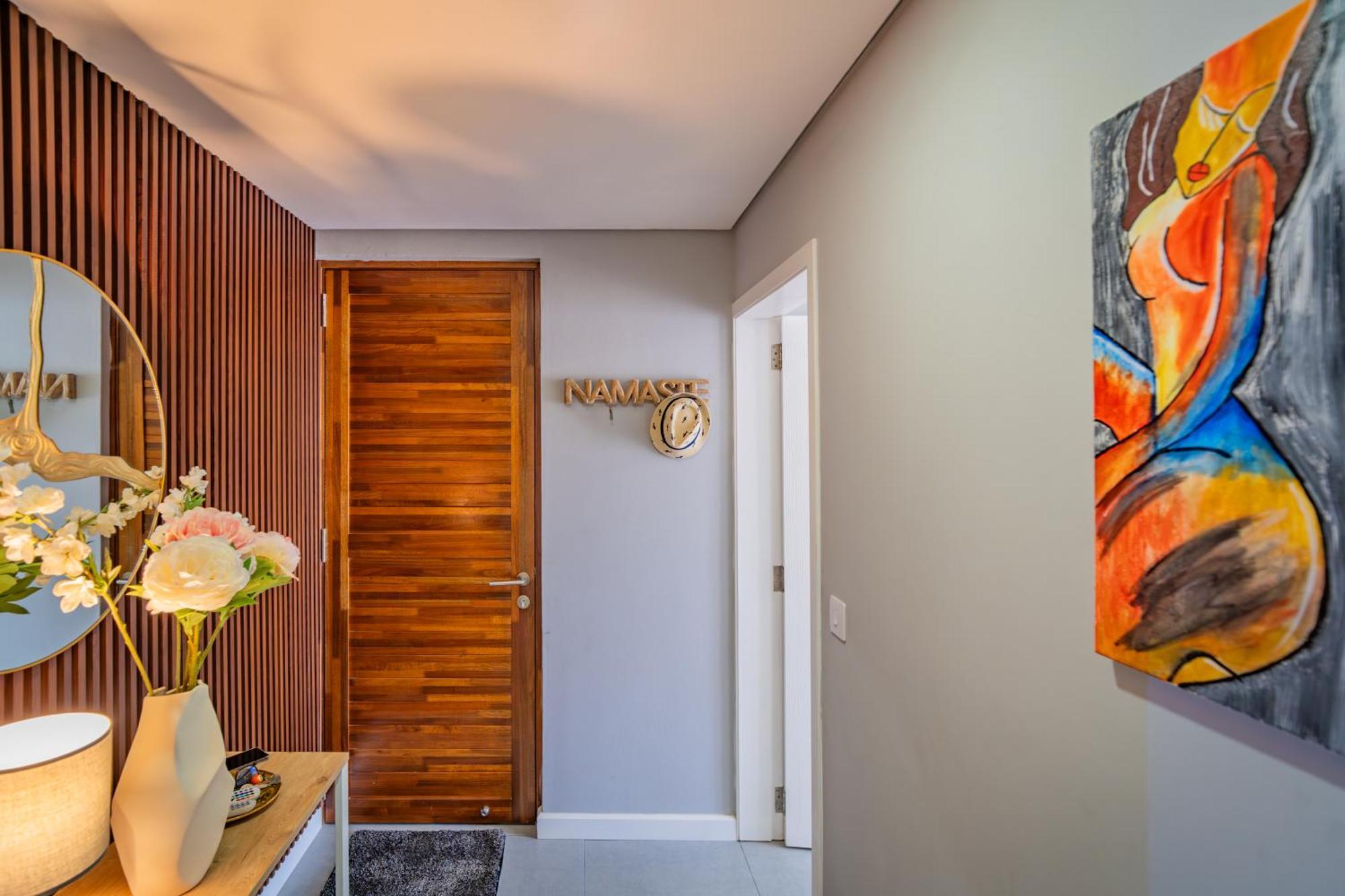 Driftwood Beach Apartment "Oasis In Paradise" Flic en Flac Exterior photo